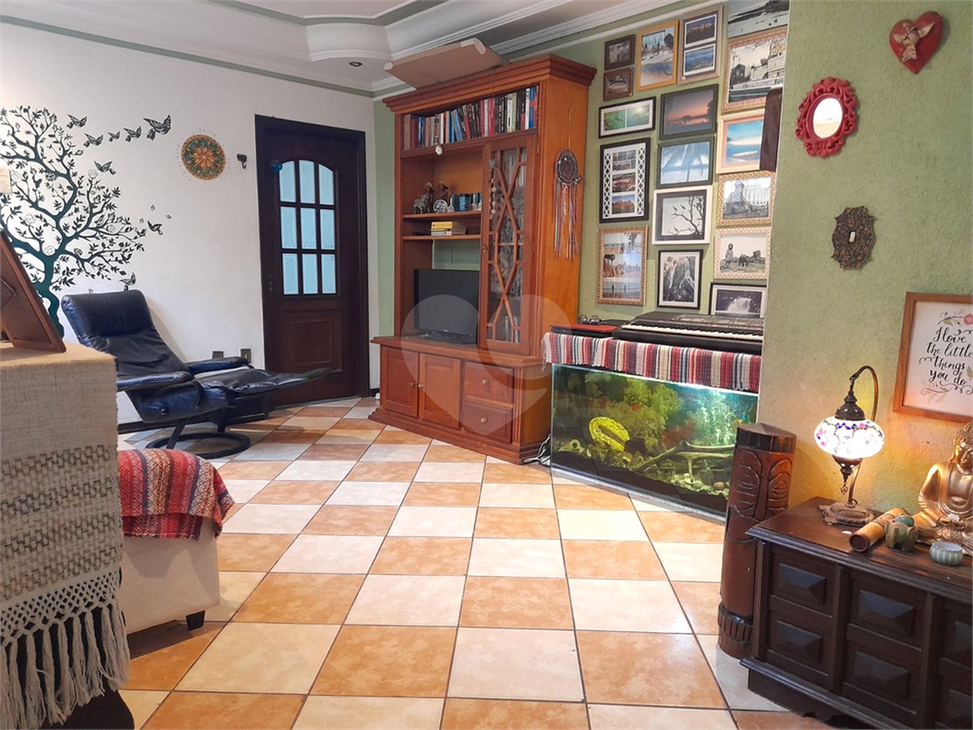 Casa com 4 dormitórios sendo 1 suíte a venda no bairro Samambaia