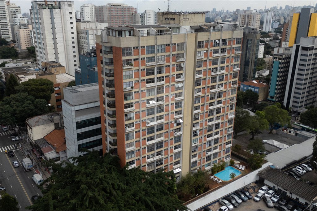 Cobertura Triplex com 90m² e 1 vaga de garagem na Vila Clementino