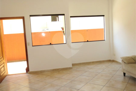 Sobrado à venda na Saúde -2/3 Quartos, 1/2 suítes, 2 Vagas na garagem - metrô Praça da Árvore