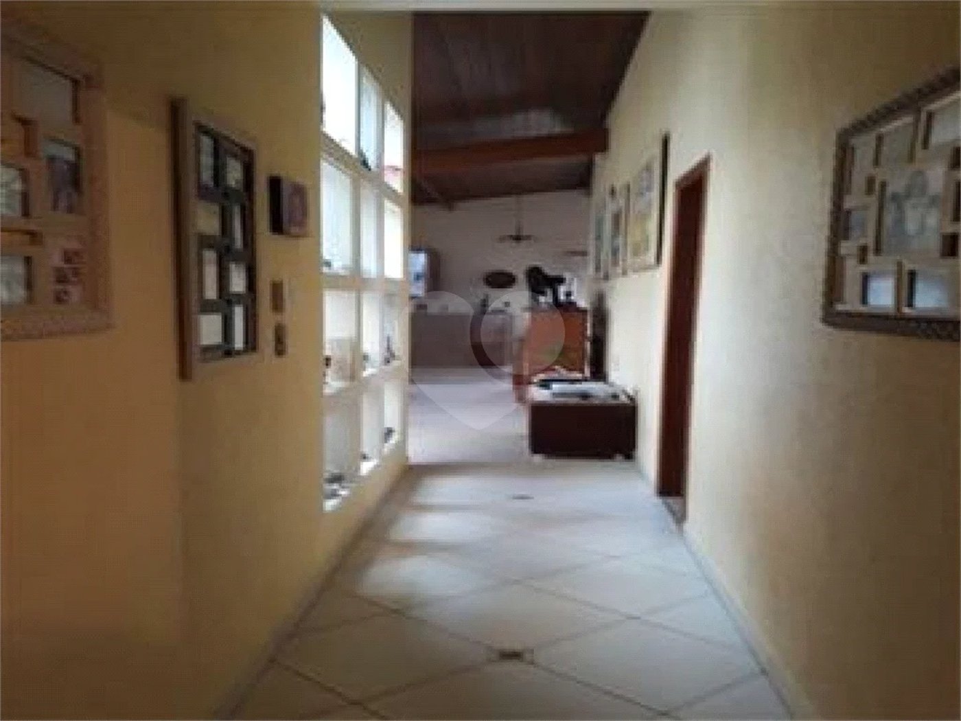 Casa à venda com 3 suítes em Estância Santa Maria do Laranjal, Atibaia, SP