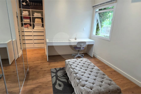 Casa à venda com 7 quartos, sendo 5 suítes, em Residencial Jardim Primavera, Louveira, SP