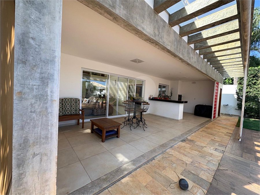 Casa à venda com 3 suítes no condomínio Damha II, São Carlos - SP