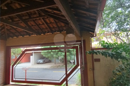 Excelente sobrado para venda no residencial Parati