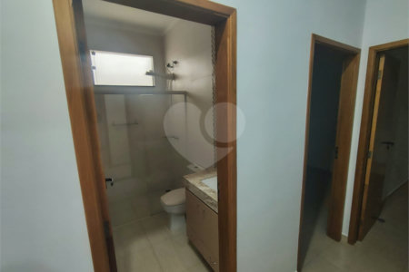 Casa à venda com 3 quartos, sendo 1 suíte,  no condomínio Bosque São Carlos, São Carlos - SP