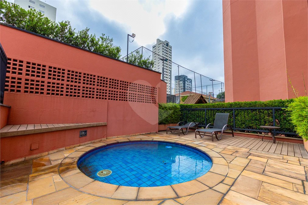 Apartamento à venda com 3 quartos, sendo 1 suíte, em Chácara Santo Antônio, São Paulo, SP