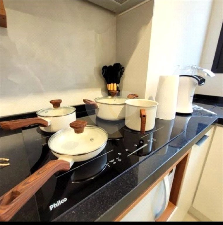 Apartamento 39m² 1 Suíte 1 banheiro Mobiliado e Reformado no Campo Belo/SP Pronto para Morar ou Investir. Estuda permuta