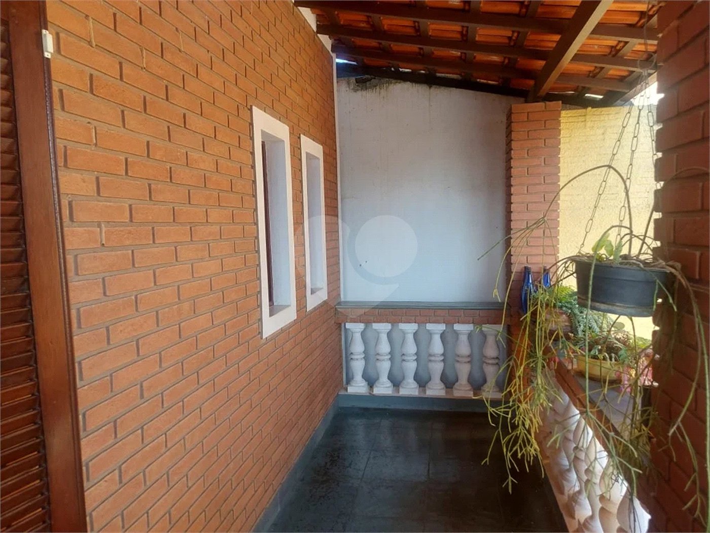 Casa à venda com 3 quartos, sendo 2 suítes,  em Capela, Vinhedo, SP