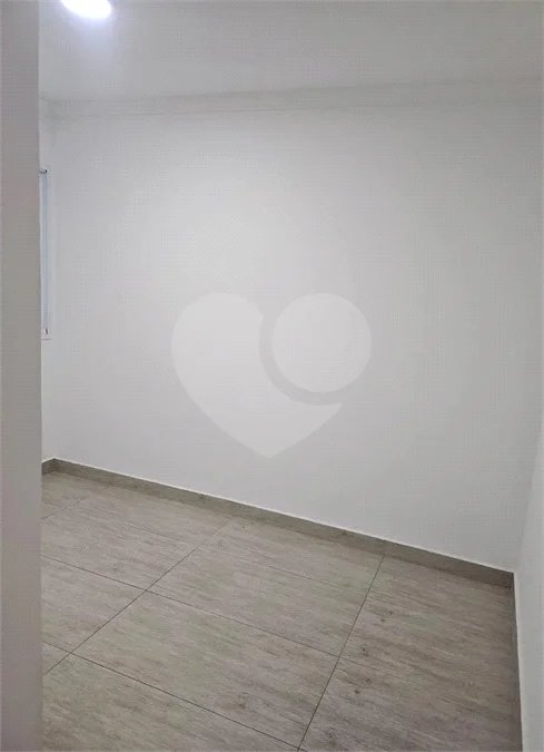 Apartamento de 82,6 m² no Baeta Neves, com 3 dormitórios, 1 suíte, 2 vagas, varanda gourmet com churrasqueira, planejados, ar-condicionado e lazer completo.