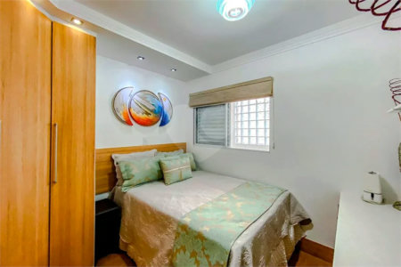 Sobrado de Condomínio com 3 dormitórios à venda, 252 m² - Anália Franco / SP