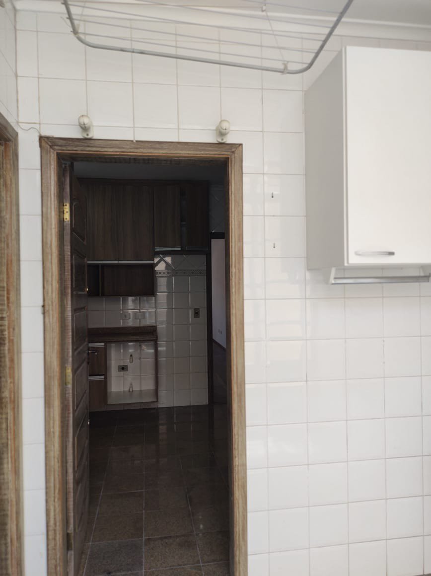 Sobrado à venda com 3 quartos, sendo 1 suíte, em Parque Ipê, São Paulo, SP