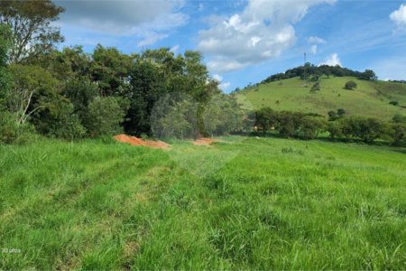 GLEBAS RURAIS EM PIRACAIA A PARTIR 20.000 M², EXCELENTE PARA CHÁCARAS E FAZENDINHAS