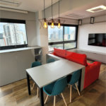 Apartamento de 2 quartos mobiliado à venda no Paraíso
