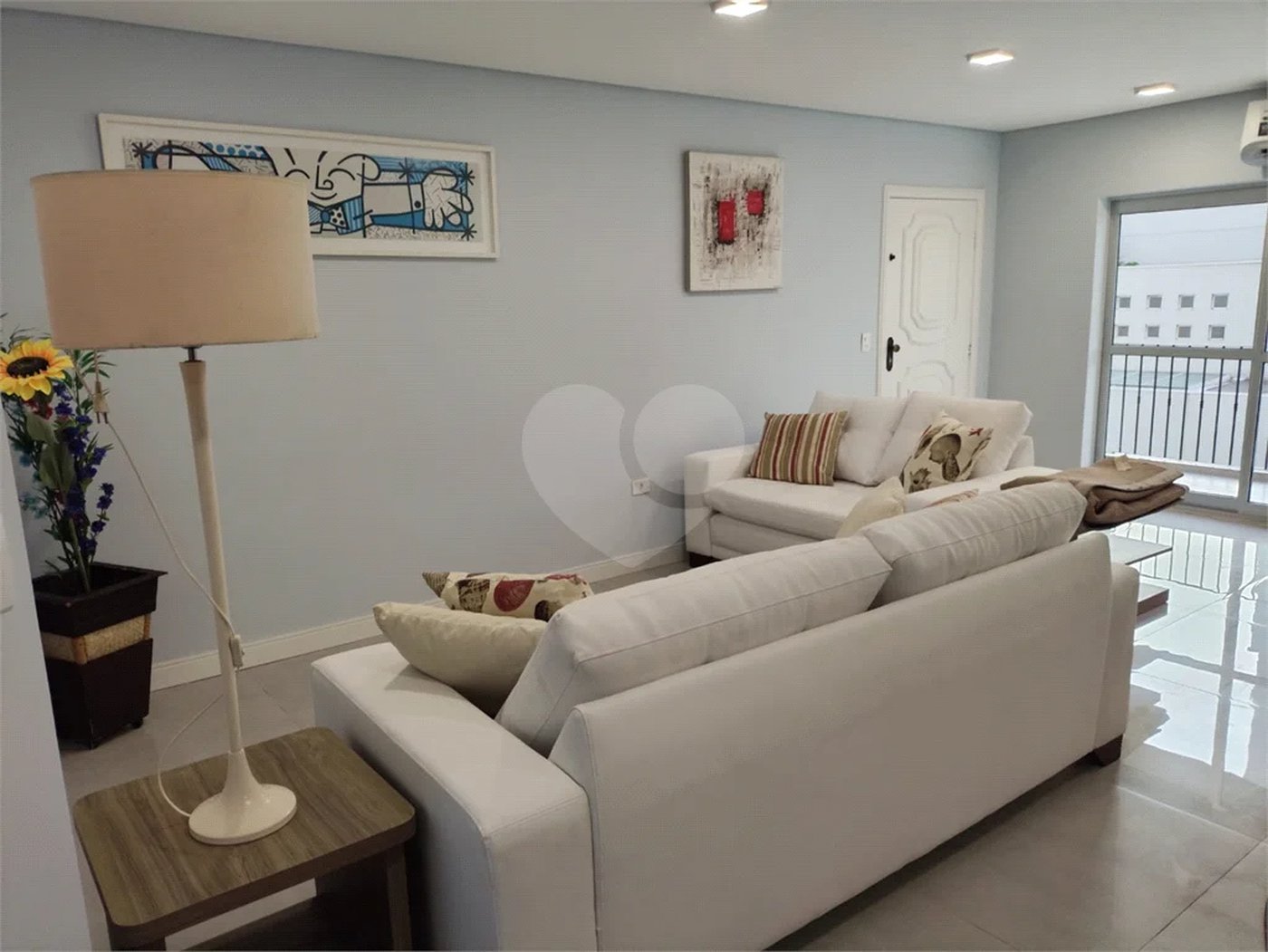 Belíssimo apartamento de 168,62m² no Belenzinho todo reformado com 3 dorm e 2 vagas .Aceita Permuta