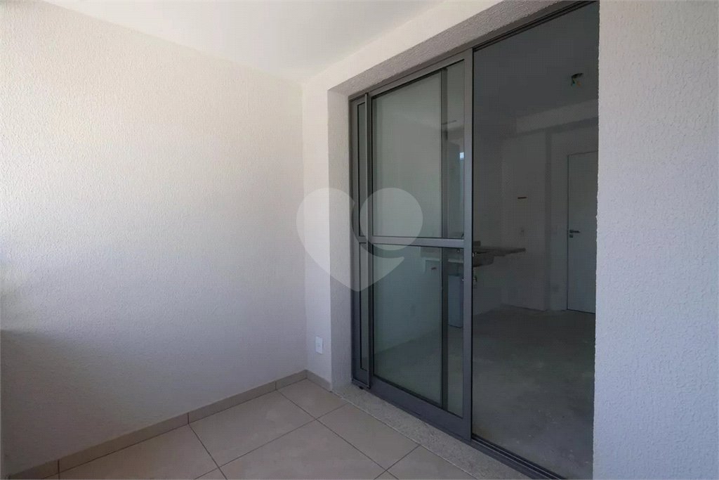 Studio à venda na V.Mariana - 30m2 - 350 metros metrô Paraíso