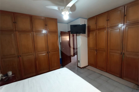 Casa à venda com 6 quartos, sendo 2 suítes, no Centro, Itapetininga, SP