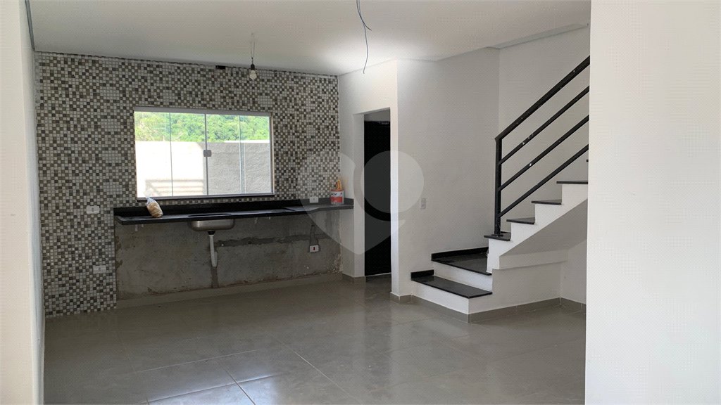 Sobrado à venda com 2 suítes em Residencial Jardins da Catalunha, Atibaia, SP