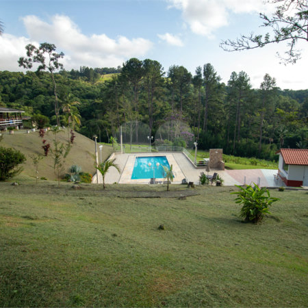 Sítio à venda com 14 quartos, sendo 4 suítes, em Gabriel Piza, São Roque, SP