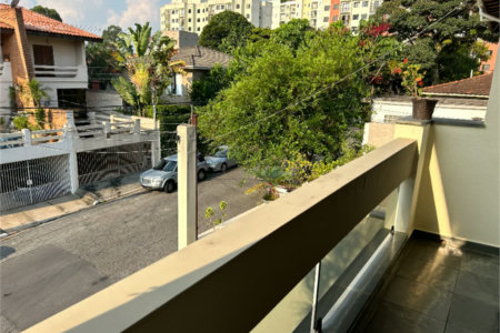 Sobrado à venda com 3 quartos, sendo 1 suíte, em Jardim das Vertentes, São Paulo, SP
