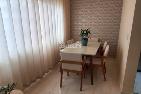 Casa à venda com 3 quartos, sendo 1 suíte, em Residencial Jardins da Catalunha, Atibaia, SP