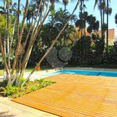Casa à venda com 4 suítes no condomínio Chácara Flora, São Paulo - SP