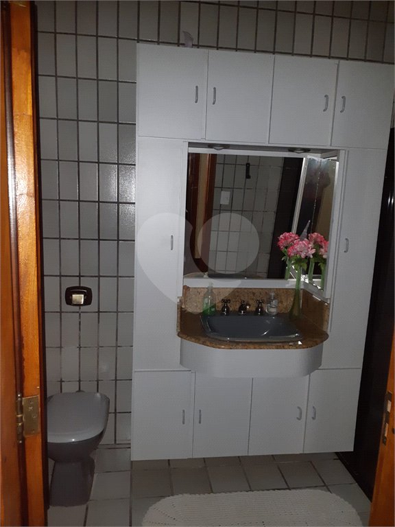 Sobrado à venda com 3 quartos, sendo 1 suíte, em Vila Tibagi, Guarulhos, SP