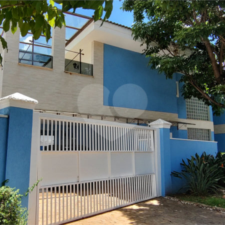 Casa à venda com 3 suítes no condomínio Parque do Varvito, Itu - SP