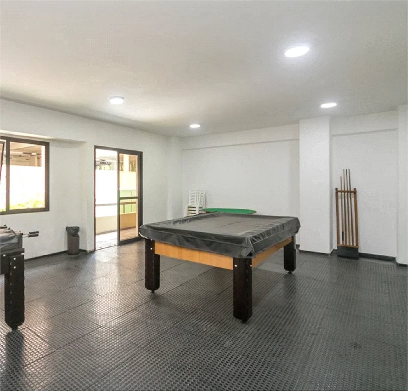 Apartamento à venda ou para alugar com 4 quartos, sendo 2 suítes, em Jardim Ampliação, São Paulo, SP