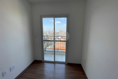 Apartamento à venda com 2 quartos, sendo 1 suíte,  em Parada Inglesa, São Paulo, SP