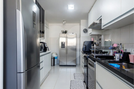 Apartamento à venda com 4 quartos, sendo 2 suítes,  em Jardim Panorama, São Paulo, SP
