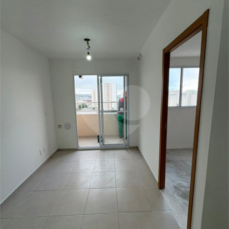 Apartamento à venda com 2 quartos em Vila Antonieta, São Paulo, SP