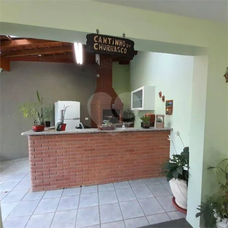 Casa à venda com 3 quartos, sendo 1 suíte, em Jardim Pinheiros, São Paulo, SP