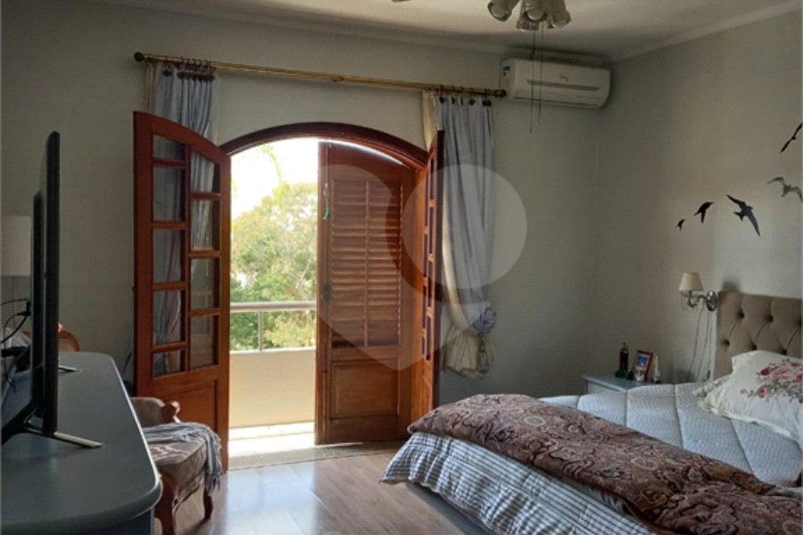 Casa à venda com 4 suítes no condomínio Bibi II, São Paulo - SP