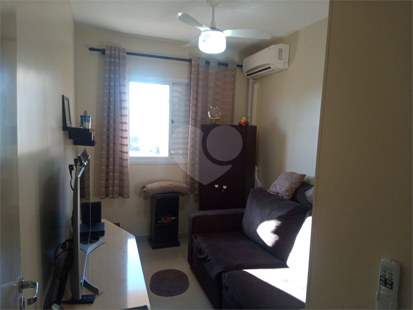 Apartamento à venda com 3 quartos, sendo 1 suíte,  em Saúde, São Paulo, SP
