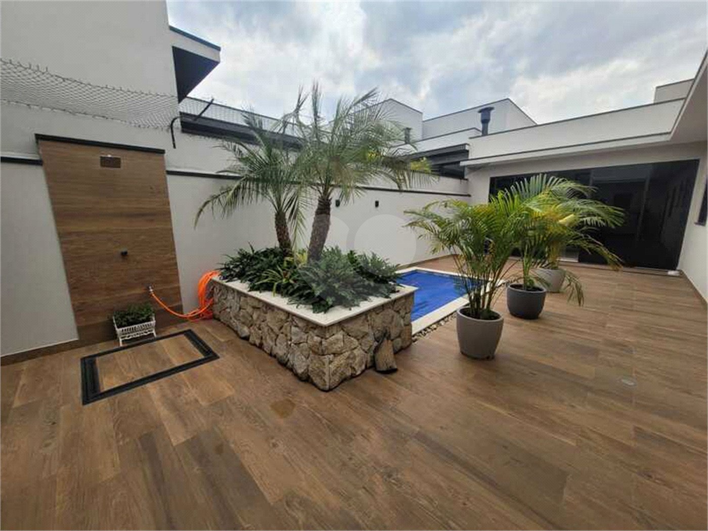 Casa à venda com 3 suítes no condomínio Piemonte, Indaiatuba - SP