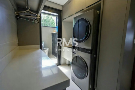 Casa à venda com 5 suítes no condomínio Plaza Athenee, Itu - SP