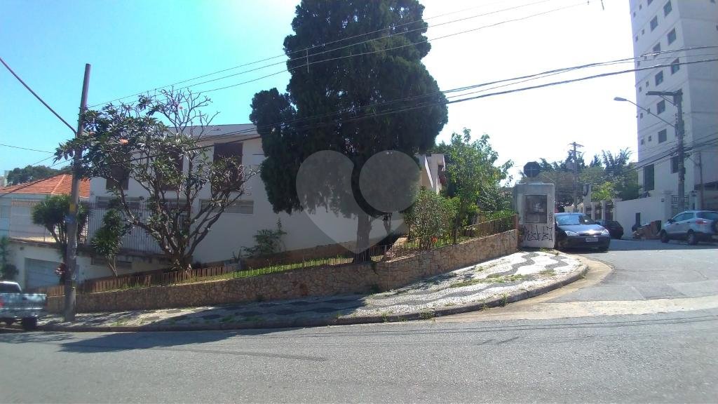 Casa à venda ou para alugar com 4 quartos, sendo 1 suíte, em Vila Paulicéia, São Paulo, SP