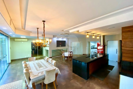 Casa para alugar com 5 suítes em Parque Residencial Damha, Araraquara, SP