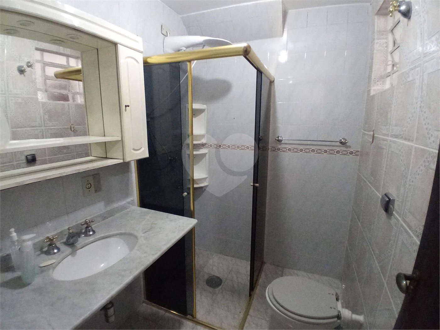 Casa Térrea à venda ou para alugar com 4 quartos, sendo 1 suíte, em Jardim Aeroporto, São Paulo, SP