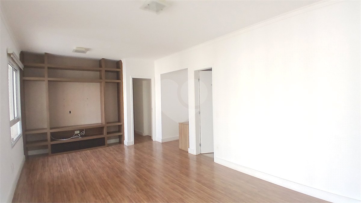 Apartamento para alugar com 3 quartos, sendo 1 suíte,  no Centro, São Bernardo do Campo, SP