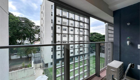 Apartamento à venda ou para alugar com 1 suíte em Campo Belo, São Paulo, SP