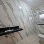 Casa à venda com 3 quartos, sendo 1 suíte, no condomínio Residencial Jardim das Palmeiras, Vinhedo - SP