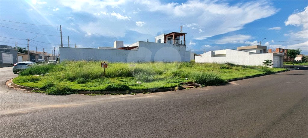 Terreno à venda em Residencial Vista do Horto, Araraquara, SP