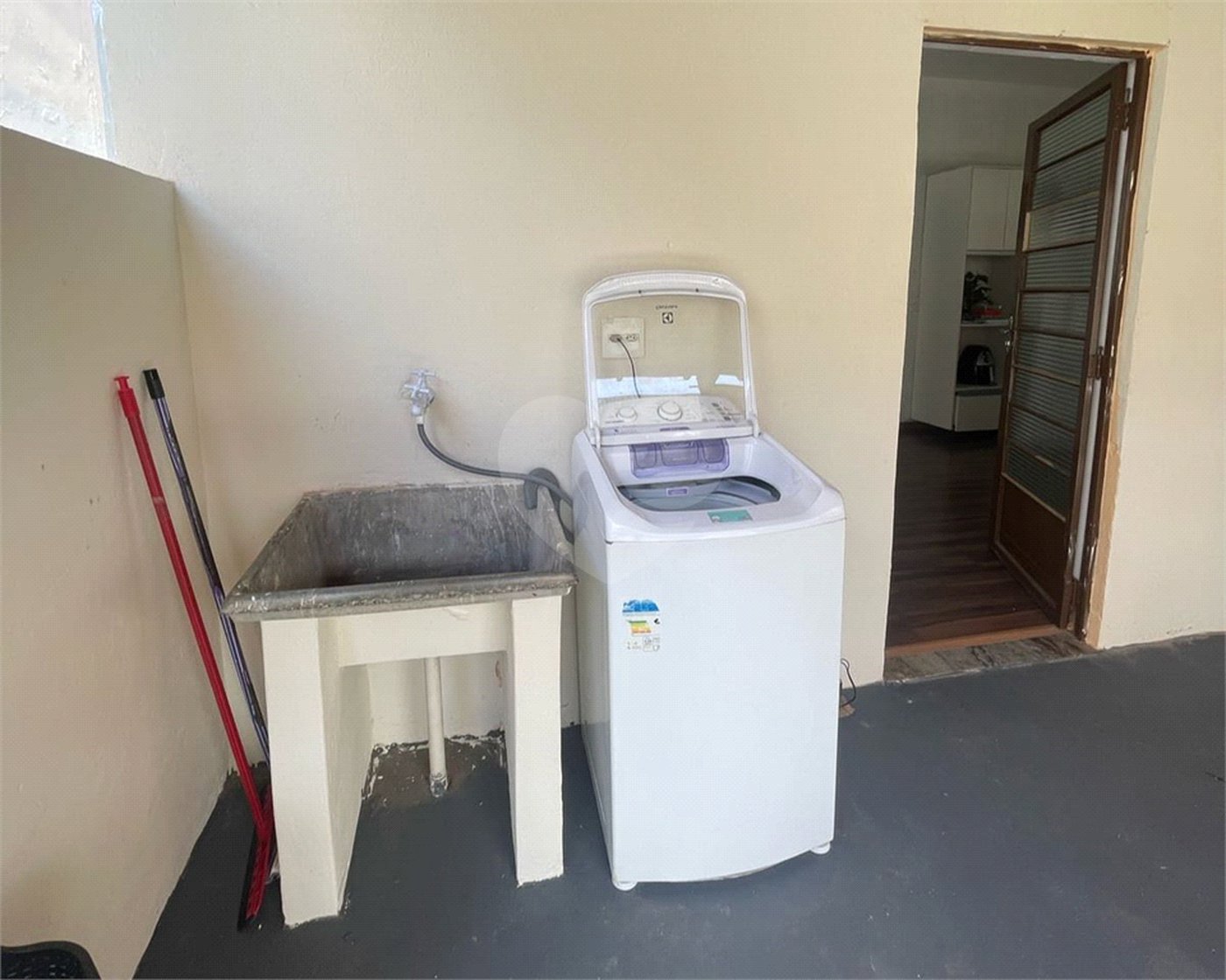 Casa à venda com 2 quartos, sendo 1 suíte, em Jardim Vieira de Moraes, Itapetininga, SP