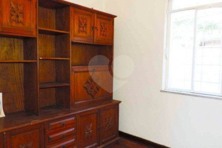 Sobrado à venda com 3 quartos, sendo 1 suíte, em Brooklin Velho, São Paulo, SP