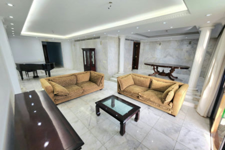 Apartamento Alto Padrão Frente Mar com 4 Dormitórios, 3 Suítes e 3 Vagas na Orla de Santos