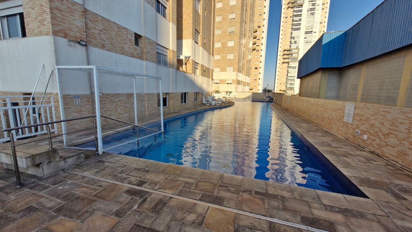 Cobertura Duplex com Vista para o Mar | 3 Suítes, SPA Privativo, Porteira Fechada e Lazer Completo