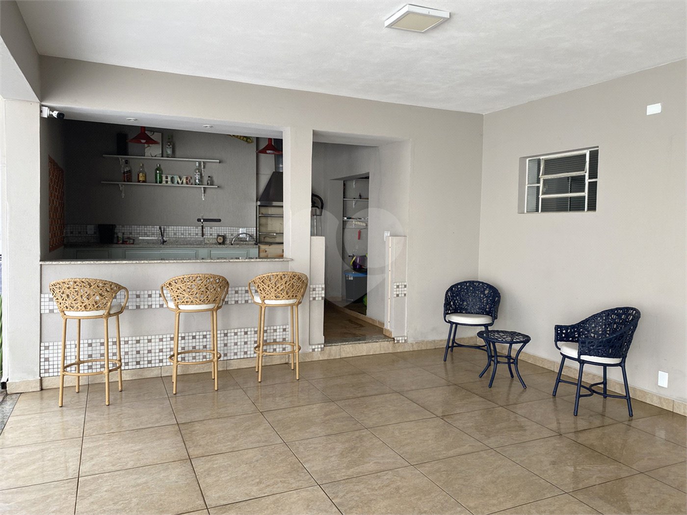 Casa à venda com 3 quartos, sendo 1 suíte, em Jardim das Palmeiras, Valinhos, SP