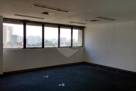 Sala à venda em Alto da Boa Vista, São Paulo, SP