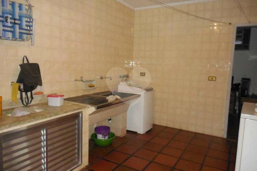 Casa à venda com 3 quartos, sendo 1 suíte, em Piraporinha, Diadema, SP
