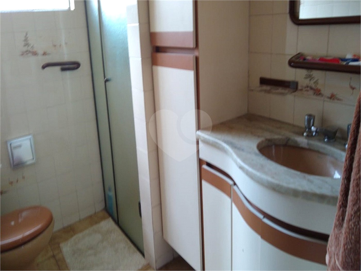 Sobrado à venda com 3 quartos, sendo 1 suíte, em Alto da Boa Vista, São Paulo, SP